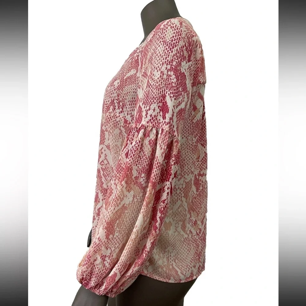 CAbi Blouse Women’s S Pink & White Snake Print Puff Sleeve Top Animal Office - Picture 3 of 8